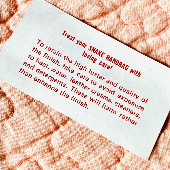 Pierre Cardin vintage brown snakeskin shouder bag with tan leather lining - Picture 12 of 14